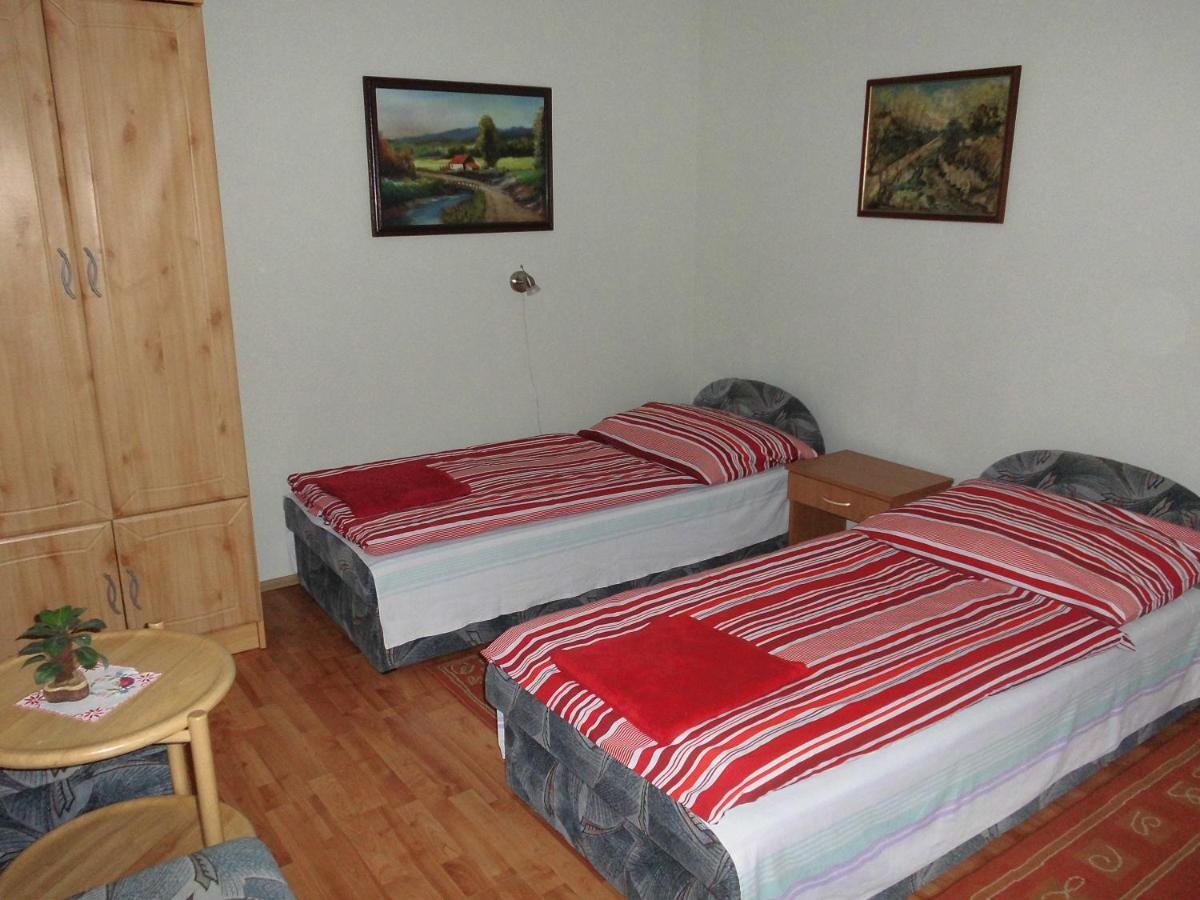 Fenyves Apartman Sárospatak Exterior photo